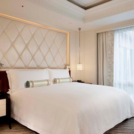 เดอะ เพนนินซูลา เซี่ยงไฮ้ Hotel ภายนอก รูปภาพ